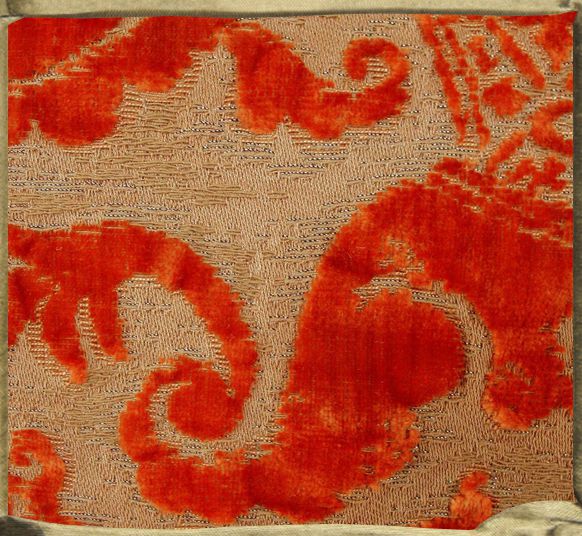 CHINESE VASE Tuscany jacquard velvet.