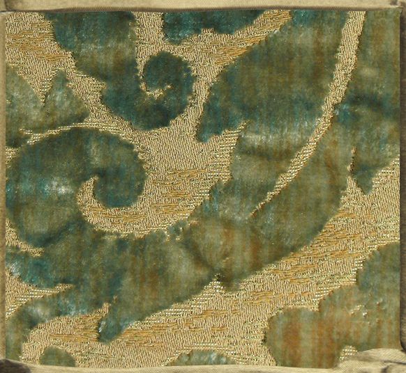 CHINESE VASE Brooke jacquard velvet.