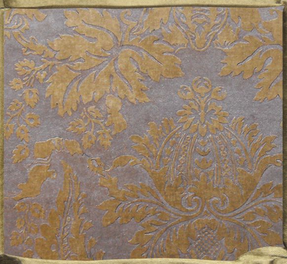 Tonal blue MARIE ANTOINETTE on Toadstool 07 Delacroix velvet.