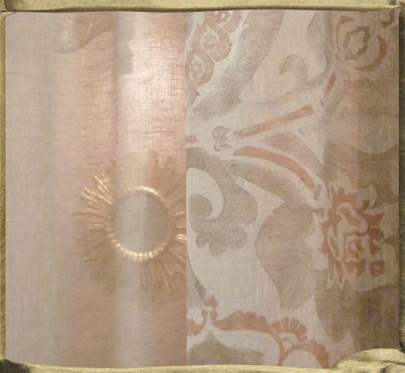 SANG SACRE Oatmeal Tristan linen in terracotta and brown.