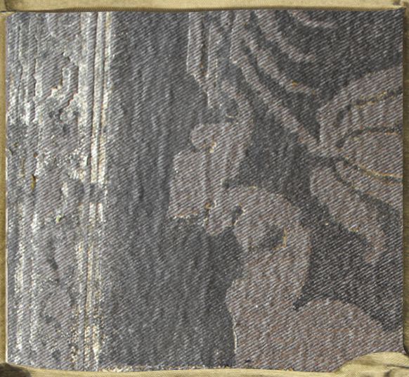 FONTAINEBLEAU charcoal Rippled Hemp gilded vermeil, close up.